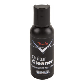 Čistící prostředek Fender  Custom Shop Guitar Cleaner 2 OZ