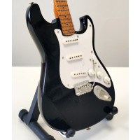 Miniatura kytary Music Legends  PPT-MK012 Eric Clapton Fender Stratocaster Blackie