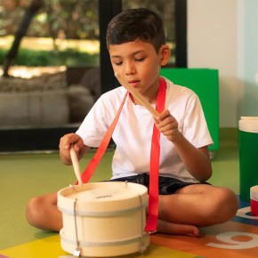 Kidzzo 17689 Bumbo 10 Kidzzo 17689 Bumbo 10