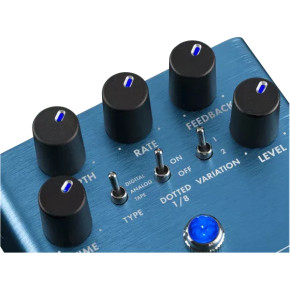 Fender Mirror Image Delay Pedal