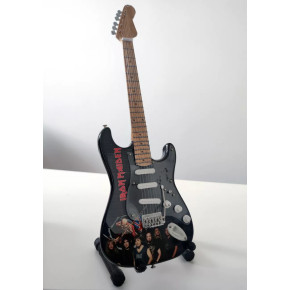 PPT-MK214 Iron Maiden Fender Stratocaster The Trooper Band PPT-MK214 Iron Maiden Fender Stratocaster The Trooper Band