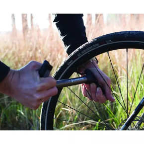 Blackburn Airstik AnyValve