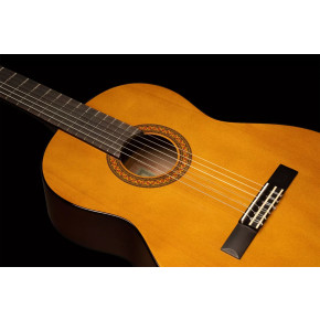 Yamaha C40III - prodloužená záruka 3 roky